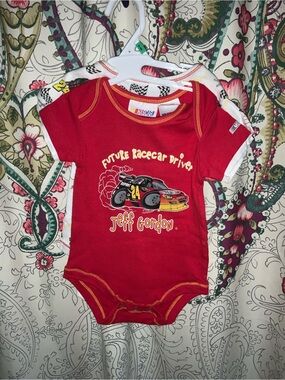 NWT NASCAR Jeff Gordon #24 Baby Bodysuit 2 Snap 6-9M White Red New Old Stock Y2k
